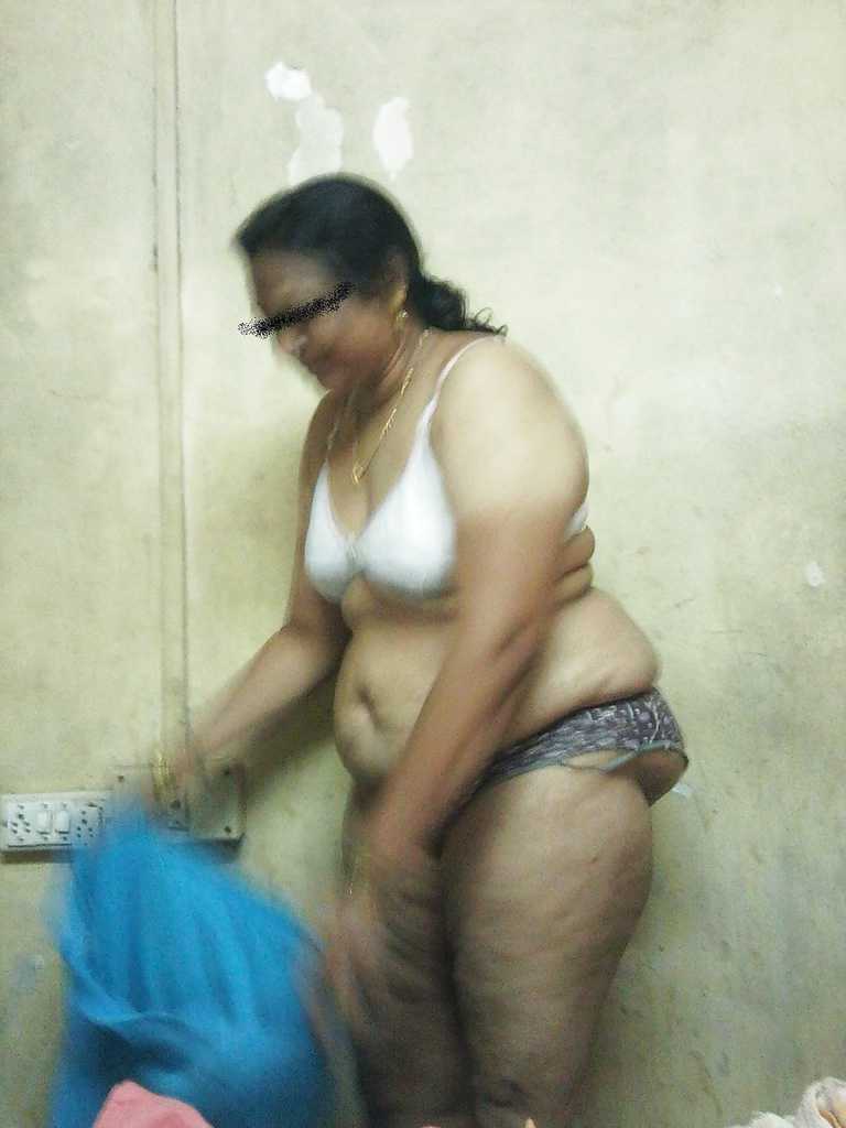 Indian nude old aunty photo