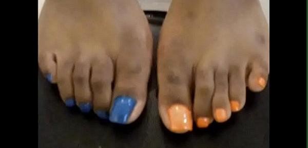 Lapis L. reccomend redbone orange toenails