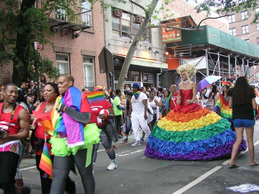 Batter reccomend event gay lesbian pride sf