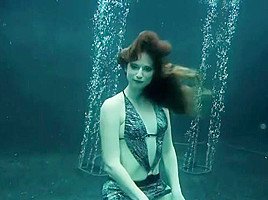 Audrey lords underwater blowjob