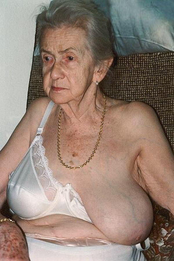 Very old grannies pussy-Sex photo
