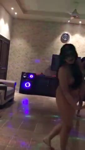 Funny indian girls dancing