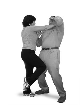 Boomer reccomend karate groin self defense