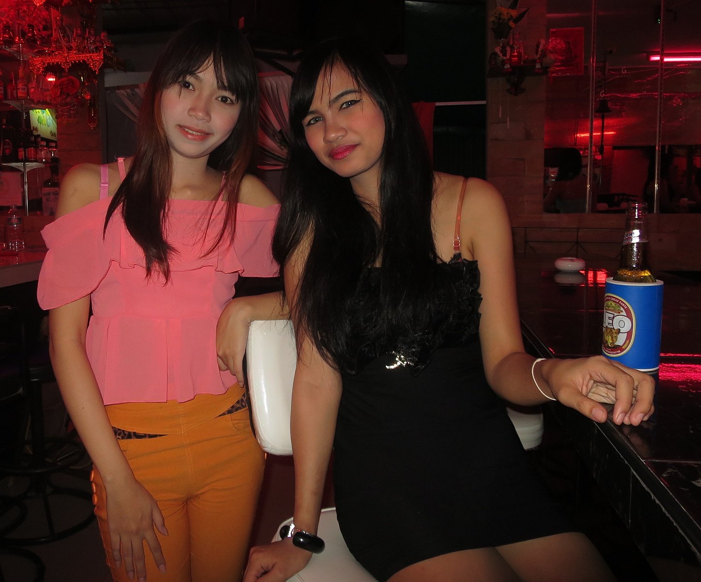 Neptune reccomend pattaya beer girl turned into