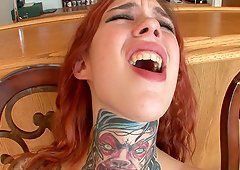 TigerвЂ™s E. reccomend tatted slut slurps cock